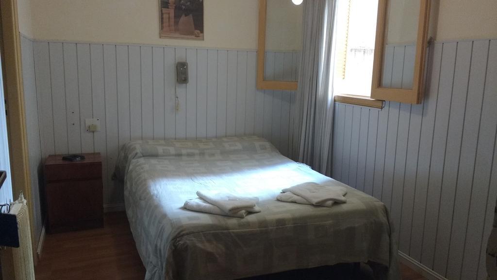 Hotel Lyon Мар дел Плата Екстериор снимка